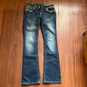 Miss me Jeans size 28. Only Worn once, if at all. Perfect condition.